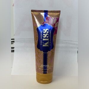 Bath & Body Works Pink Jasmine Kiss & Blackberry Ultra Shea Body Cream 8 oz